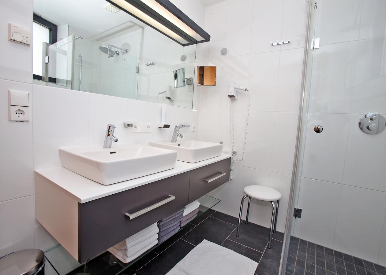 **** Panorama Apartments Matrei in Osttirol Buitenkant foto